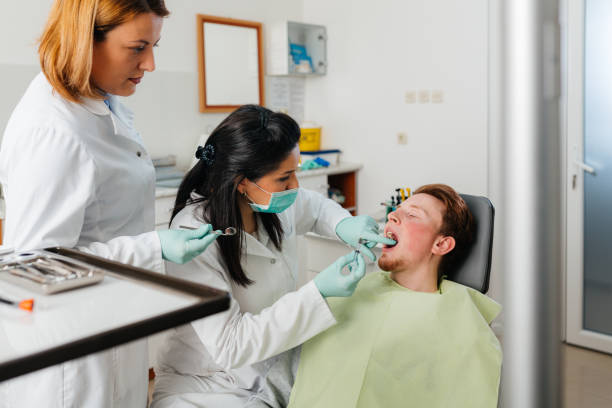 Best Emergency Care for Gum Disease in Davenport, WA